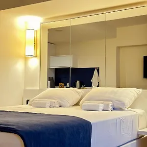  Апартаменты Orbi - Modern Retreat Next To The Black Sea Грузия